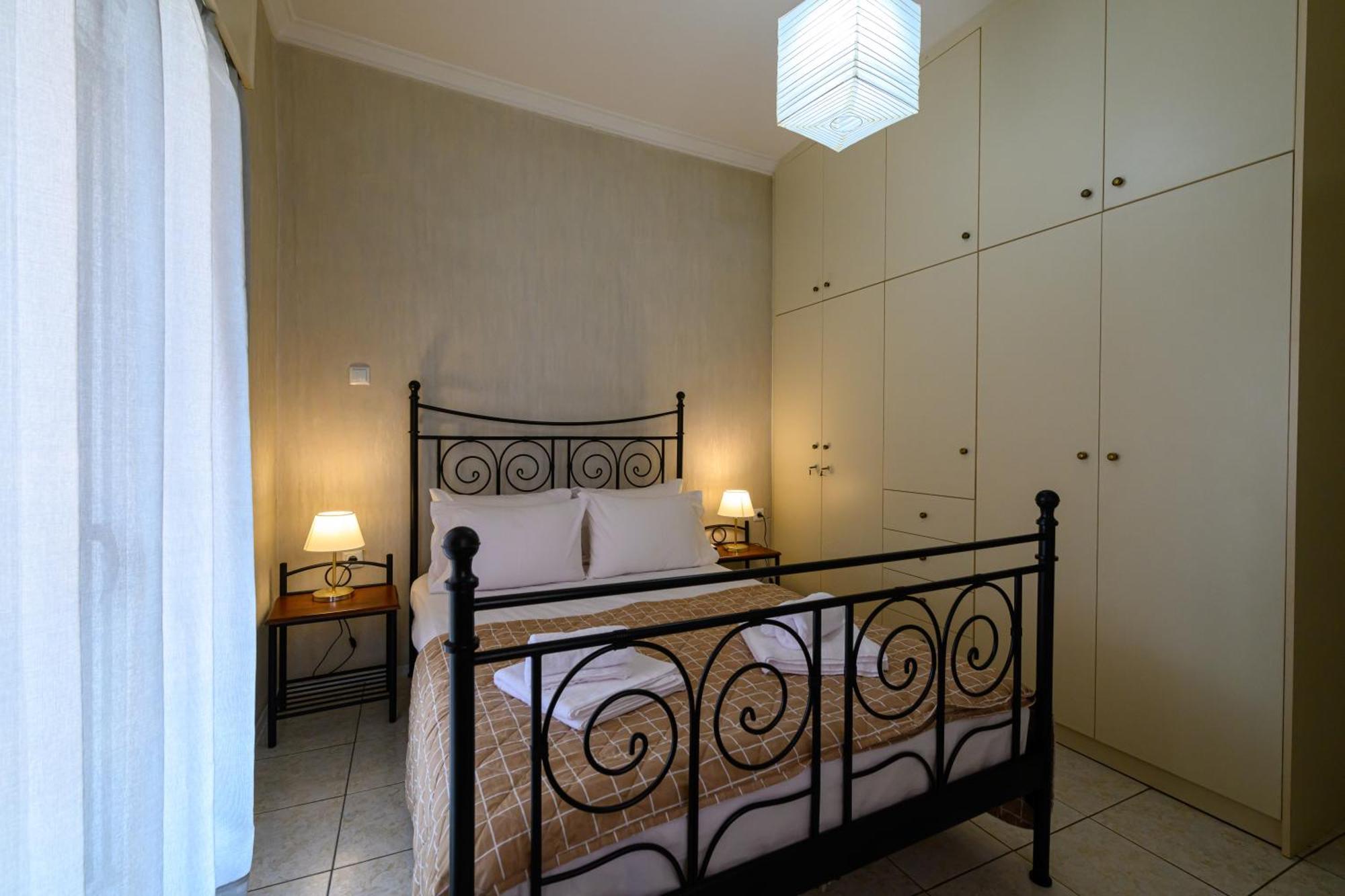 Apartamento Roubini 52 Kalamata Exterior foto